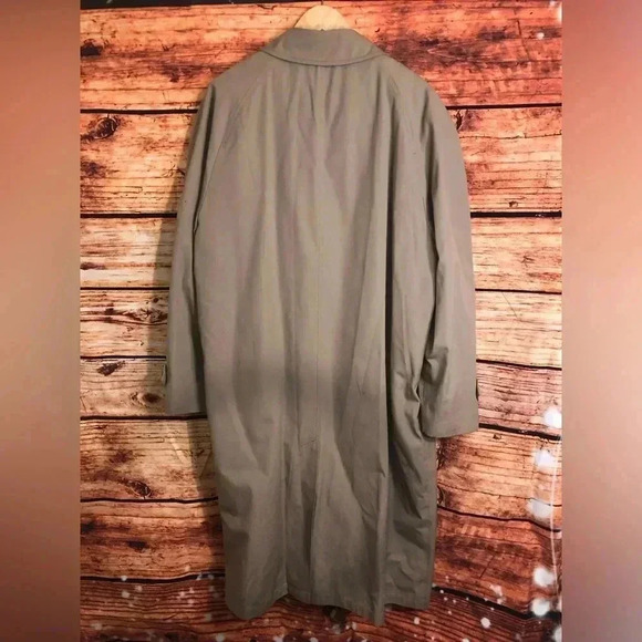 Vintage London Fog Tan Trench Cost with Removable Quilted Liner Size 44 - Picture 11 of 16